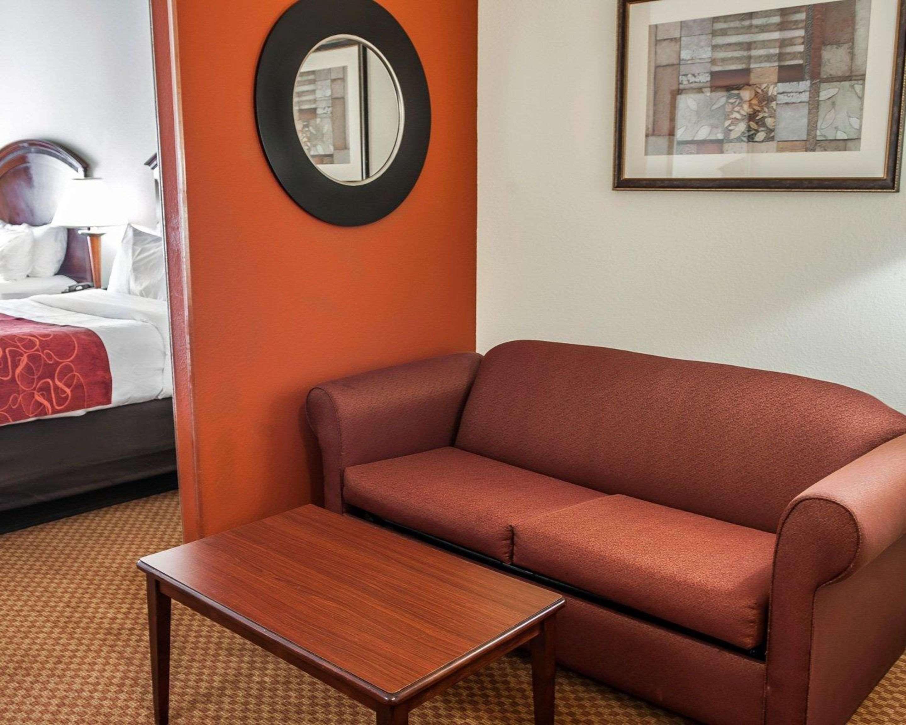 Comfort Suites Near Indianapolis Airport Exterior foto